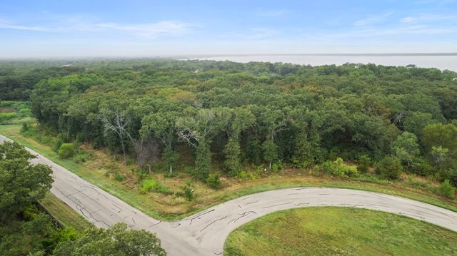 8407 Southern Shore Court, Kemp, TX 75143