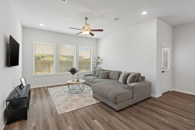 1342 Lakeside Creek Road, Magnolia, TX 77354