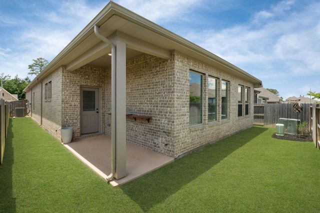 1342 Lakeside Creek Road, Magnolia, TX 77354