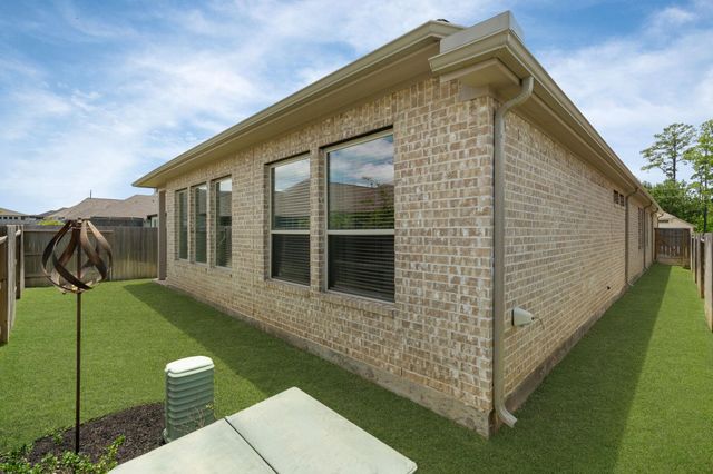 1342 Lakeside Creek Road, Magnolia, TX 77354