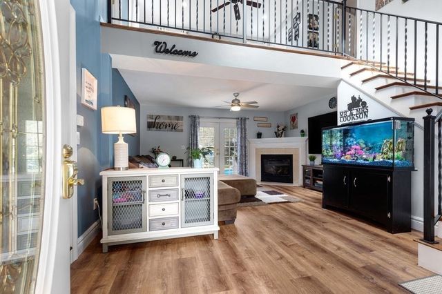 55 Bay Farm Drive, Plymouth, MA 02360