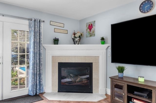 55 Bay Farm Drive, Plymouth, MA 02360