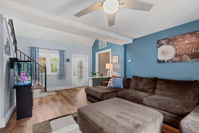 55 Bay Farm Drive, Plymouth, MA 02360