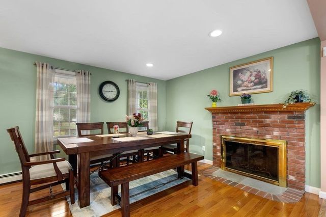 55 Bay Farm Drive, Plymouth, MA 02360