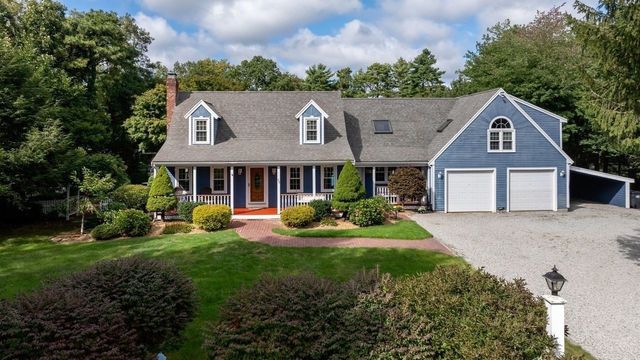 55 Bay Farm Drive, Plymouth, MA 02360