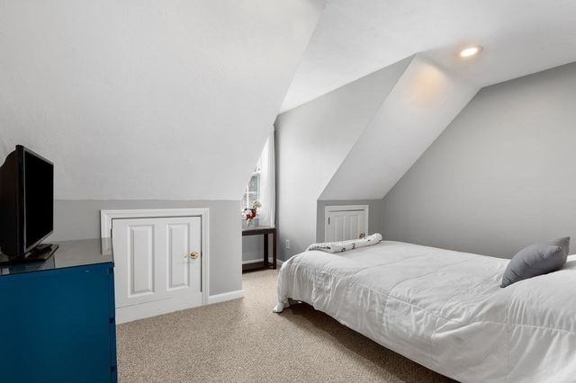 55 Bay Farm Drive, Plymouth, MA 02360