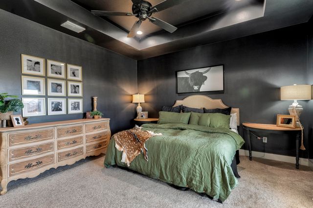 823 N 6th Circle, Wolfforth, TX 79382