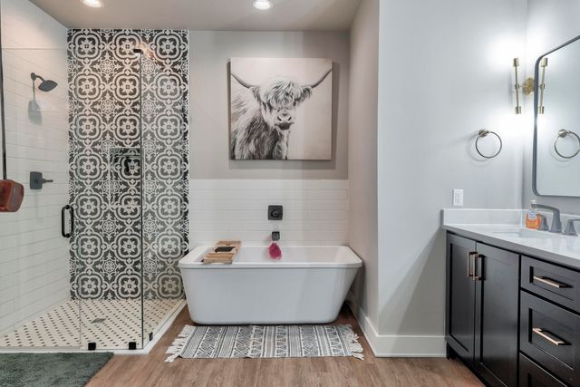 823 N 6th Circle, Wolfforth, TX 79382