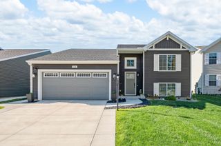 540 N Cygnet Lake Drive, Benton Twp, MI 49022