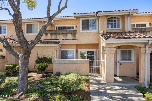 2065 Blackberry Circle, Oxnard, CA 93036