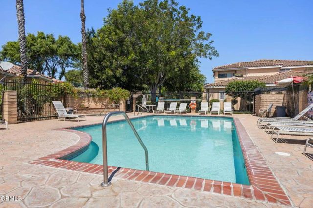 2065 Blackberry Circle, Oxnard, CA 93036