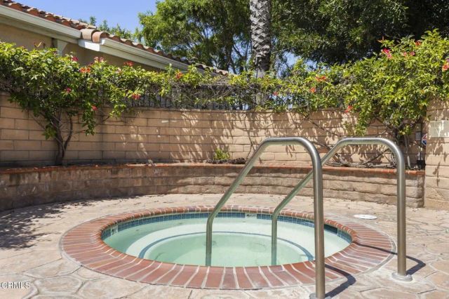 2065 Blackberry Circle, Oxnard, CA 93036