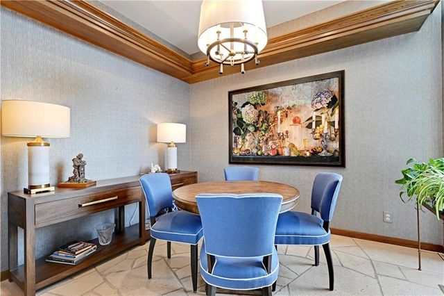 16900 Highland Ridge Drive, Loch Lloyd, MO 64012