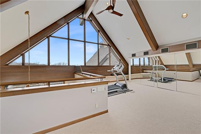 16900 Highland Ridge Drive, Loch Lloyd, MO 64012