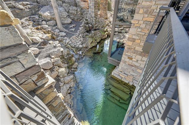 16900 Highland Ridge Drive, Loch Lloyd, MO 64012