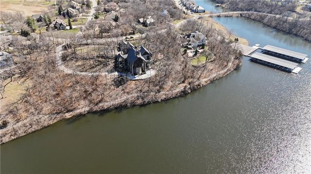 16900 Highland Ridge Drive, Loch Lloyd, MO 64012