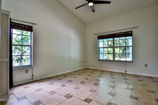 449 Krefeld Road NW, Palm Bay, FL 32907