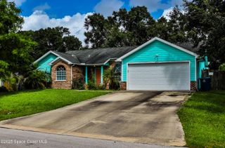 449 Krefeld Road NW, Palm Bay, FL 32907