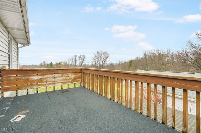 3840 Waynesburg Drive SE, Canton, OH 44707