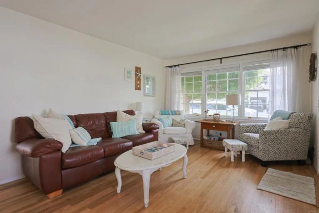 417 5th Street, Coronado, CA 92118