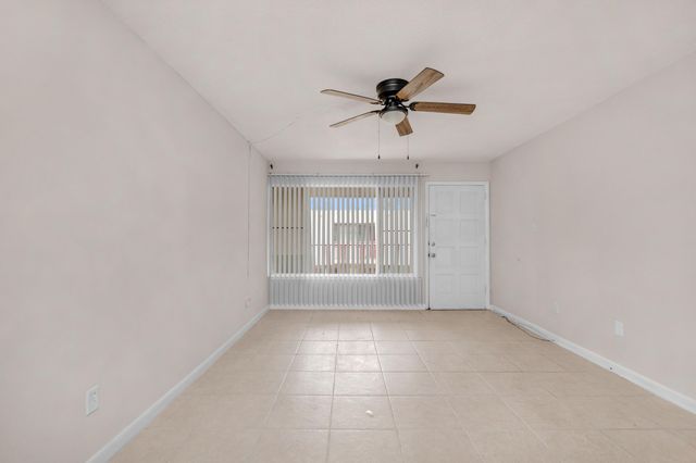 210 Pelham Road 201B, Fort Walton Beach, FL 32547