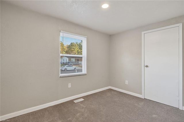 1302 Sierra DR, Suffolk, VA 23434