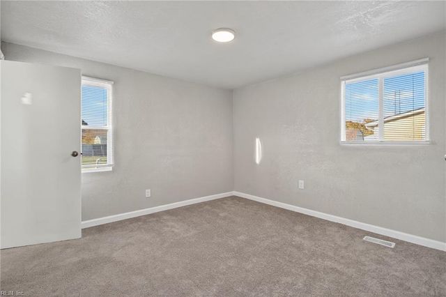 1302 Sierra DR, Suffolk, VA 23434