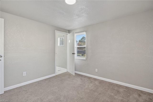 1302 Sierra DR, Suffolk, VA 23434