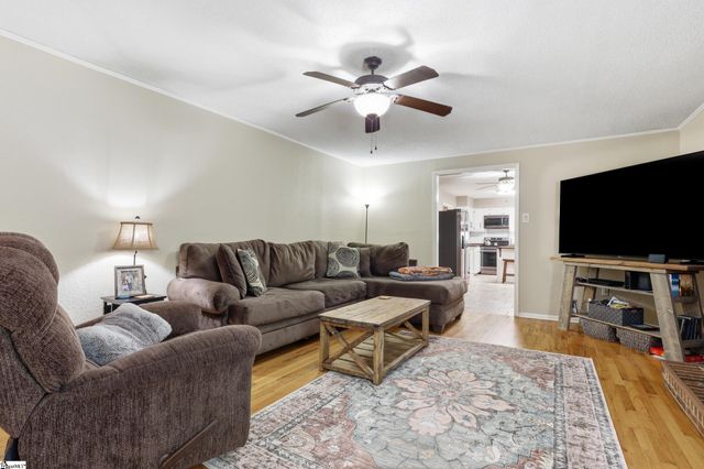 104 Topeka Lane, Pendleton, SC 29670