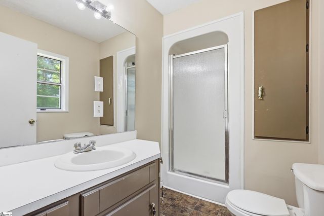 104 Topeka Lane, Pendleton, SC 29670
