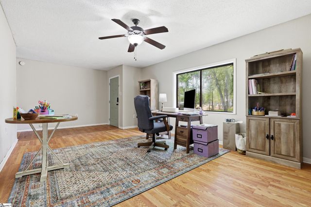 104 Topeka Lane, Pendleton, SC 29670