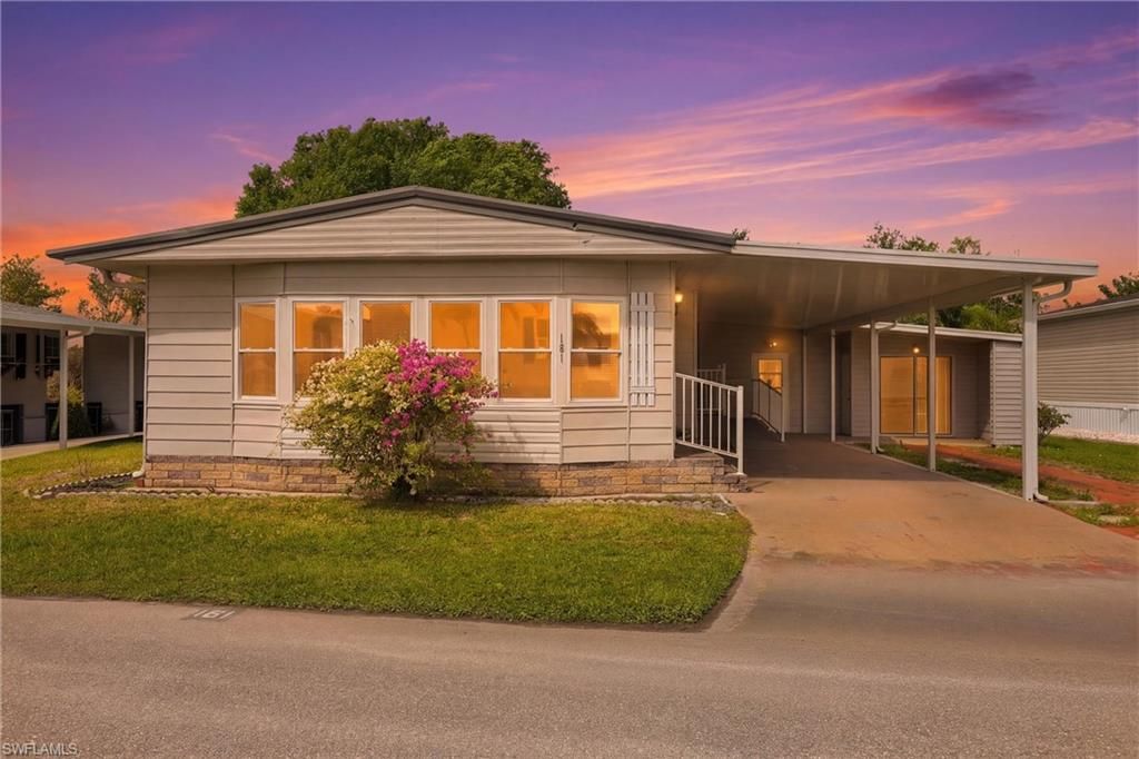 181 Manatee LOOP, PUNTA GORDA, FL 33950 — exterior