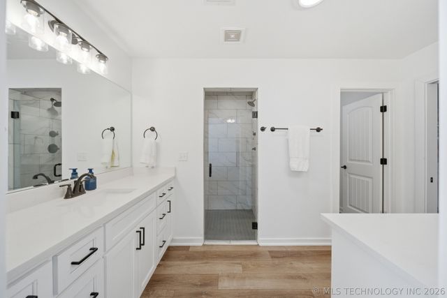 6480 N Blue Sage Drive, Owasso, OK 74055