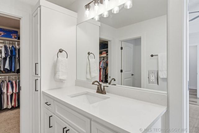 6480 N Blue Sage Drive, Owasso, OK 74055