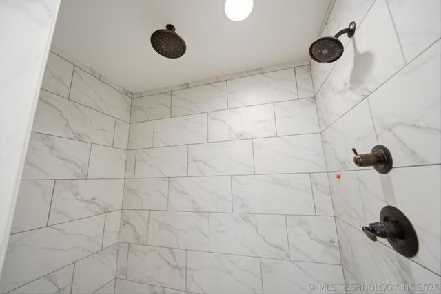 6480 N Blue Sage Drive, Owasso, OK 74055