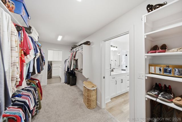 6480 N Blue Sage Drive, Owasso, OK 74055