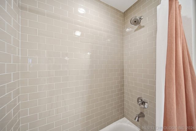 6480 N Blue Sage Drive, Owasso, OK 74055