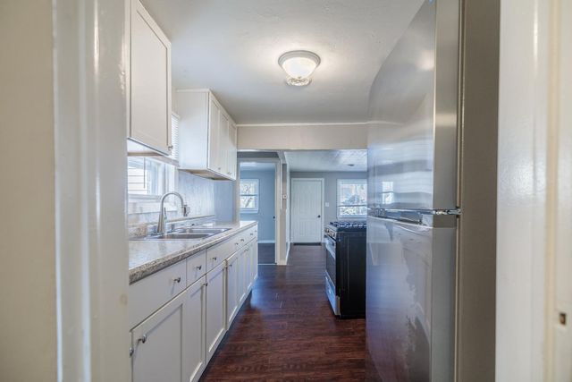 1960 OAKDALE AVENUE, Green Bay, WI 54302