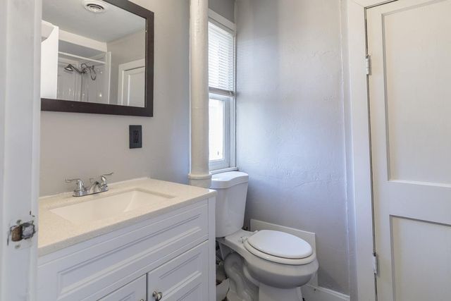 1960 OAKDALE AVENUE, Green Bay, WI 54302