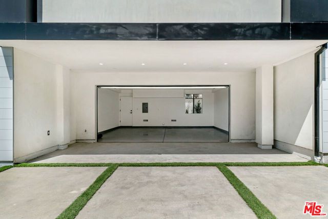 1444 Hi Point Street, Los Angeles, CA 90035