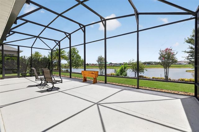 8716 BRIDGEPORT BAY CIRCLE, Mount Dora, FL 32757