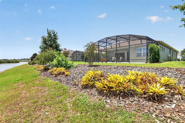 8716 BRIDGEPORT BAY CIRCLE, Mount Dora, FL 32757