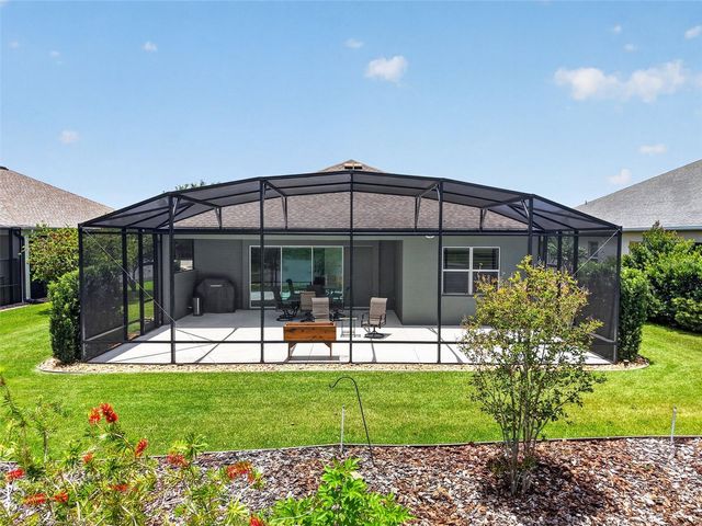 8716 BRIDGEPORT BAY CIRCLE, Mount Dora, FL 32757