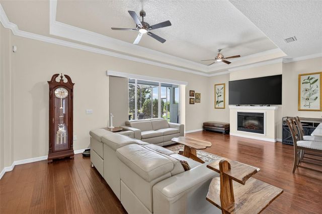 8716 BRIDGEPORT BAY CIRCLE, Mount Dora, FL 32757