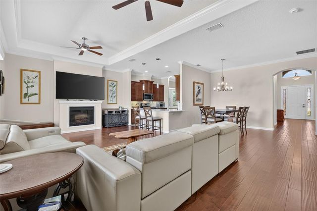 8716 BRIDGEPORT BAY CIRCLE, Mount Dora, FL 32757