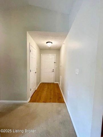 6401 Cameron Ln 310, Crestwood, KY 40014