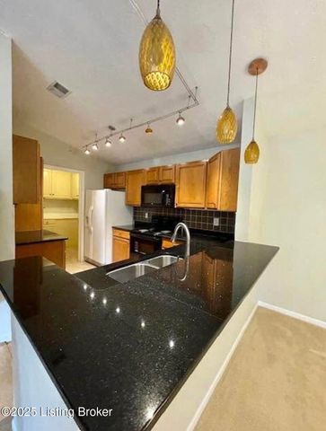 6401 Cameron Ln 310, Crestwood, KY 40014