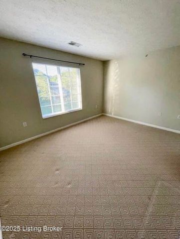 6401 Cameron Ln 310, Crestwood, KY 40014