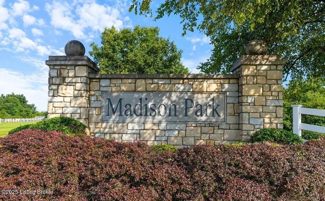 6401 Cameron Ln 310, Crestwood, KY 40014