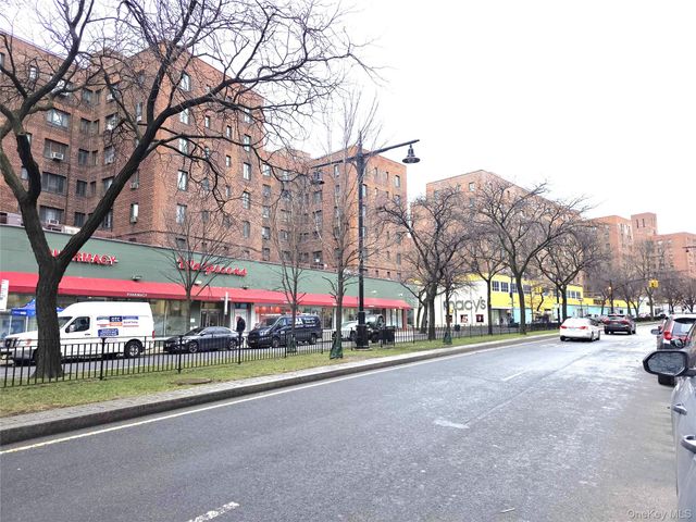 1332 Metropolitan Avenue 4K, Bronx, NY 10462